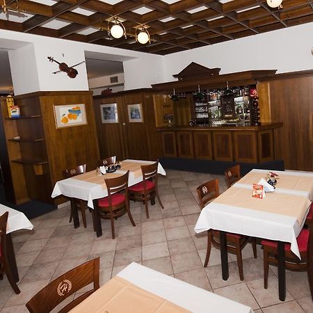Žďár nad Sázavou Hotel Hajcman מראה חיצוני תמונה
