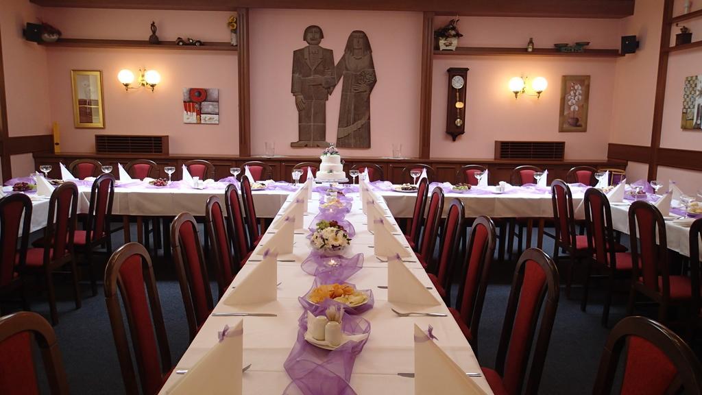 Žďár nad Sázavou Hotel Hajcman מראה חיצוני תמונה