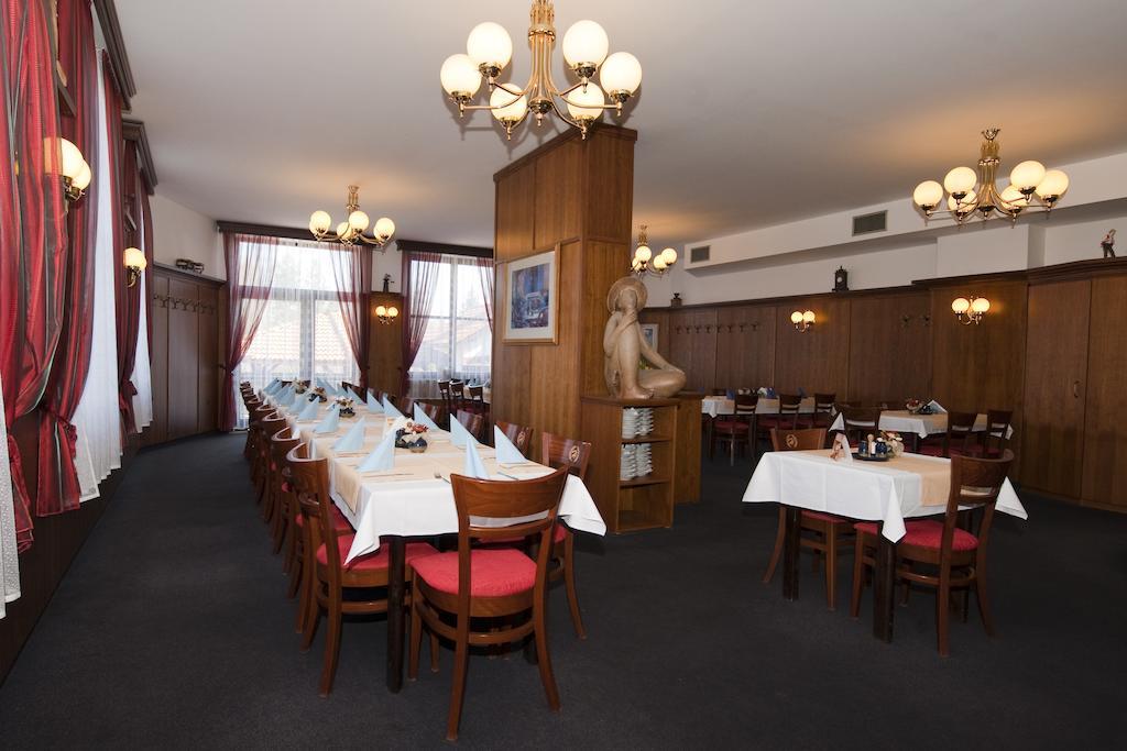 Žďár nad Sázavou Hotel Hajcman מראה חיצוני תמונה