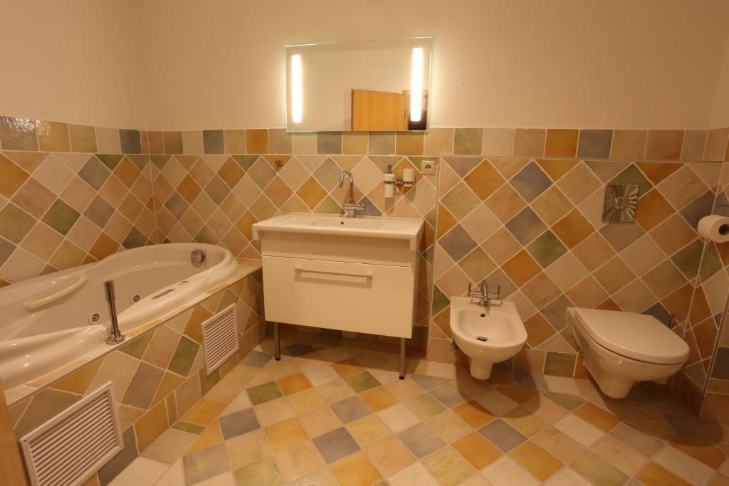 Žďár nad Sázavou Hotel Hajcman מראה חיצוני תמונה